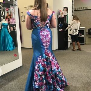 Prom dress